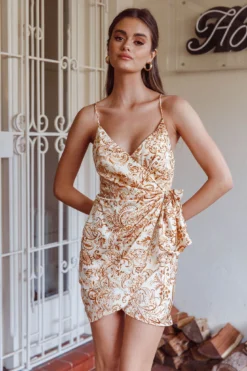 Medellin Gathered Side-Tie Wrap Dress Paisley Beige 10 Medellin Gathered Side-Tie Wrap Dress Paisley Beige -Cheap Dress Store 62870B13 20BEIGE 5