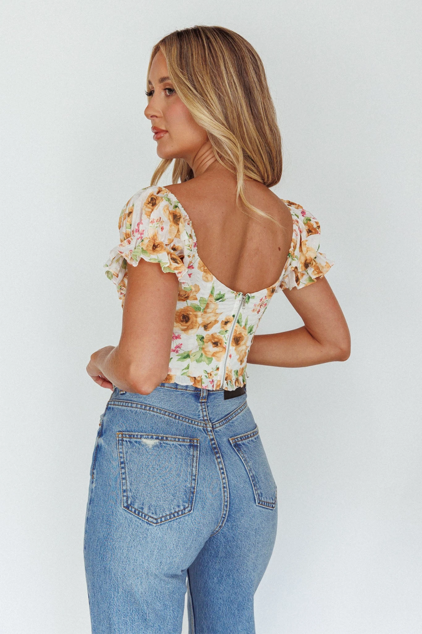 Besito Puff Sleeve Crop Top Floral White/Yellow 2 Besito Puff Sleeve Crop Top Floral White/Yellow - Image 2