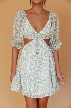 Fancy Free Puff Sleeve Cut-Out Dress Floral Green -Cheap Dress Store CM1112B02 20GREEN 4