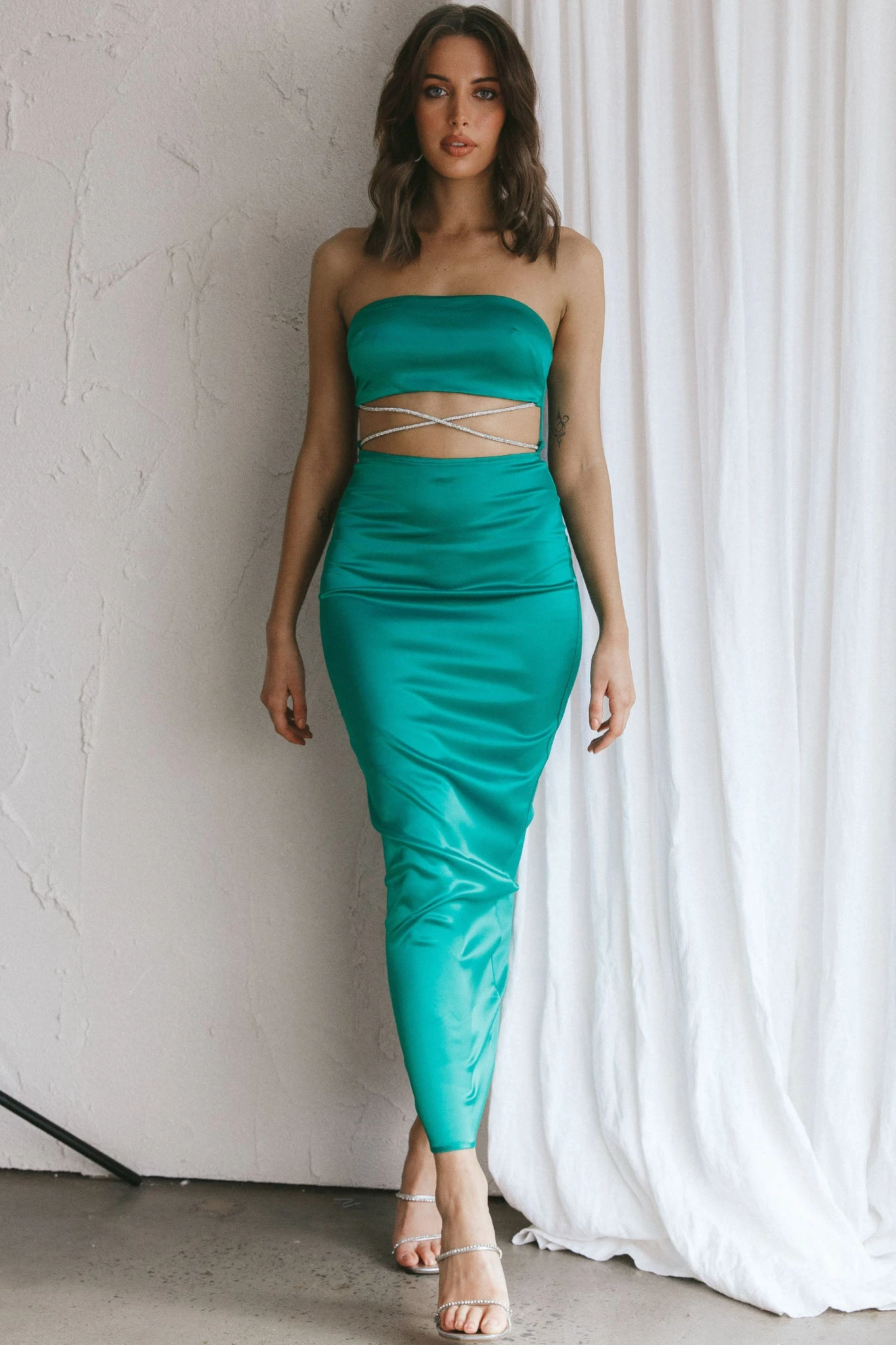 Nohemi Strapless Diamante Maxi Dress Green 5 Nohemi Strapless Diamante Maxi Dress Green - Image 5