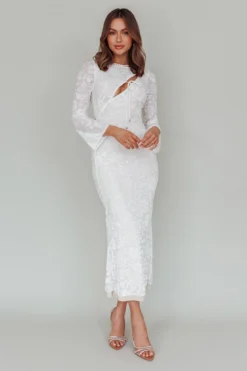 Novalie Long Sleeve Velvet Print Midi Dress White -Cheap Dress Store CM6020D 20WHITE 5